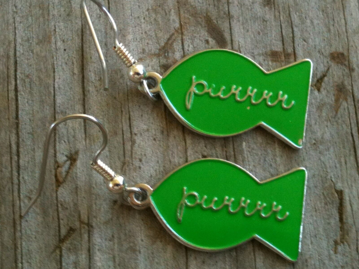"purrrr" Green Fish Shaped Cat Pet Enameled Earrings