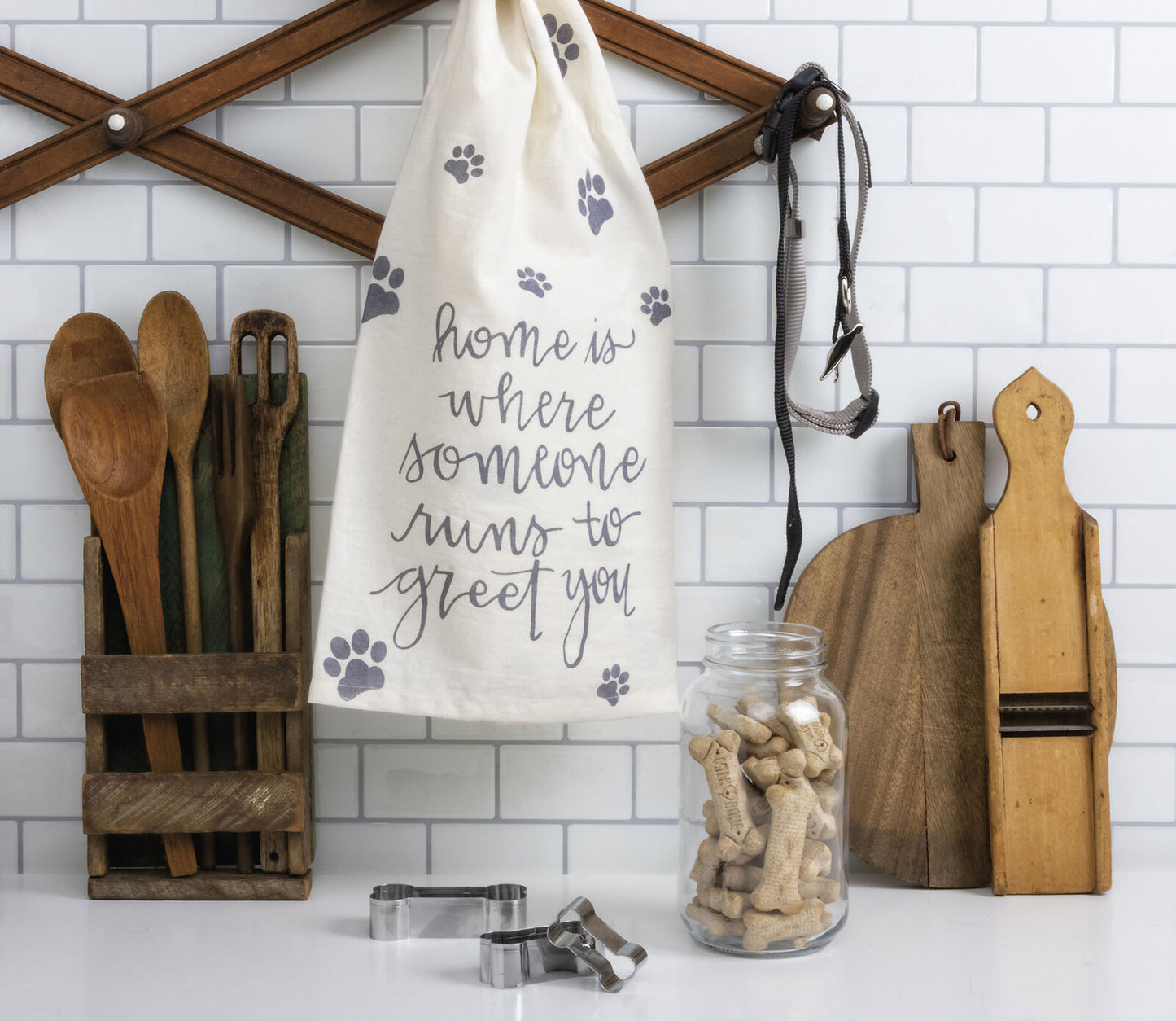 Primitives by Kathy Dish Towel - Home Where Someone Runs to Greet You