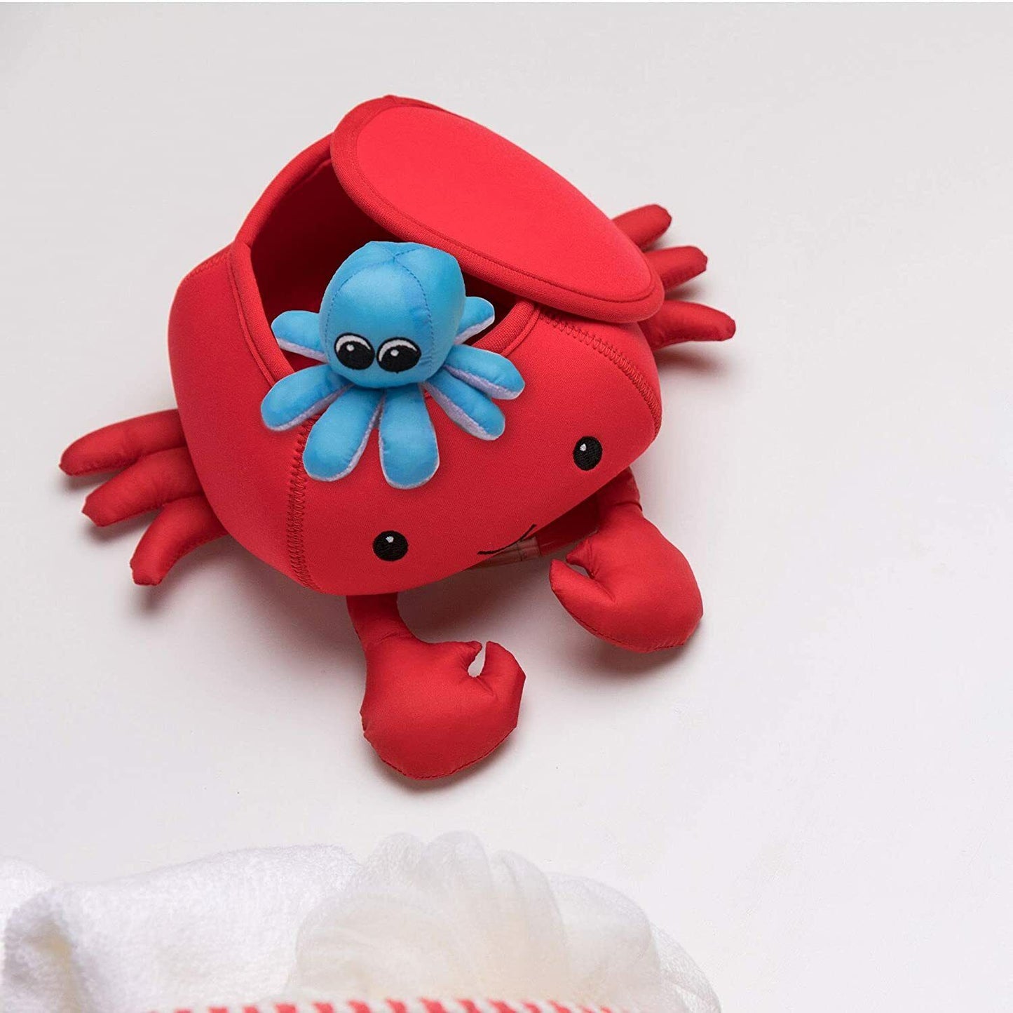 Manhattan Toy Neoprene Crab 5-Piece Spill n Fill Bath Toy with Squirt Toy