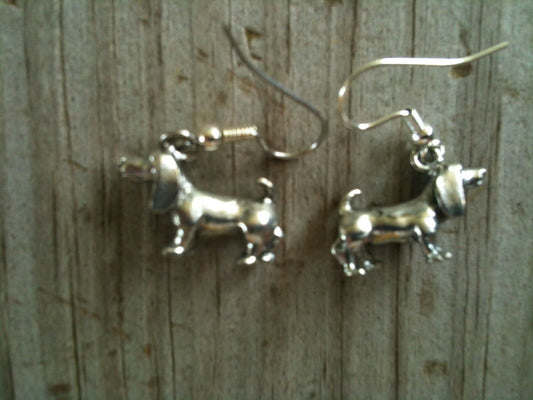 Bassett Hound / Dachshund Dog Silver Plated Lead Free Pewter Earrings