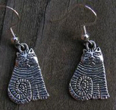 Pewter Striped Sitting Fat Cat Earrings